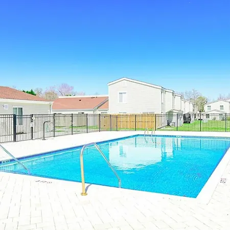 Island Breeze Bungalow W Pool Myrtle Beach Extérieur photo