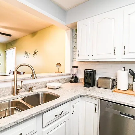Island Breeze Bungalow W Pool Myrtle Beach Extérieur photo