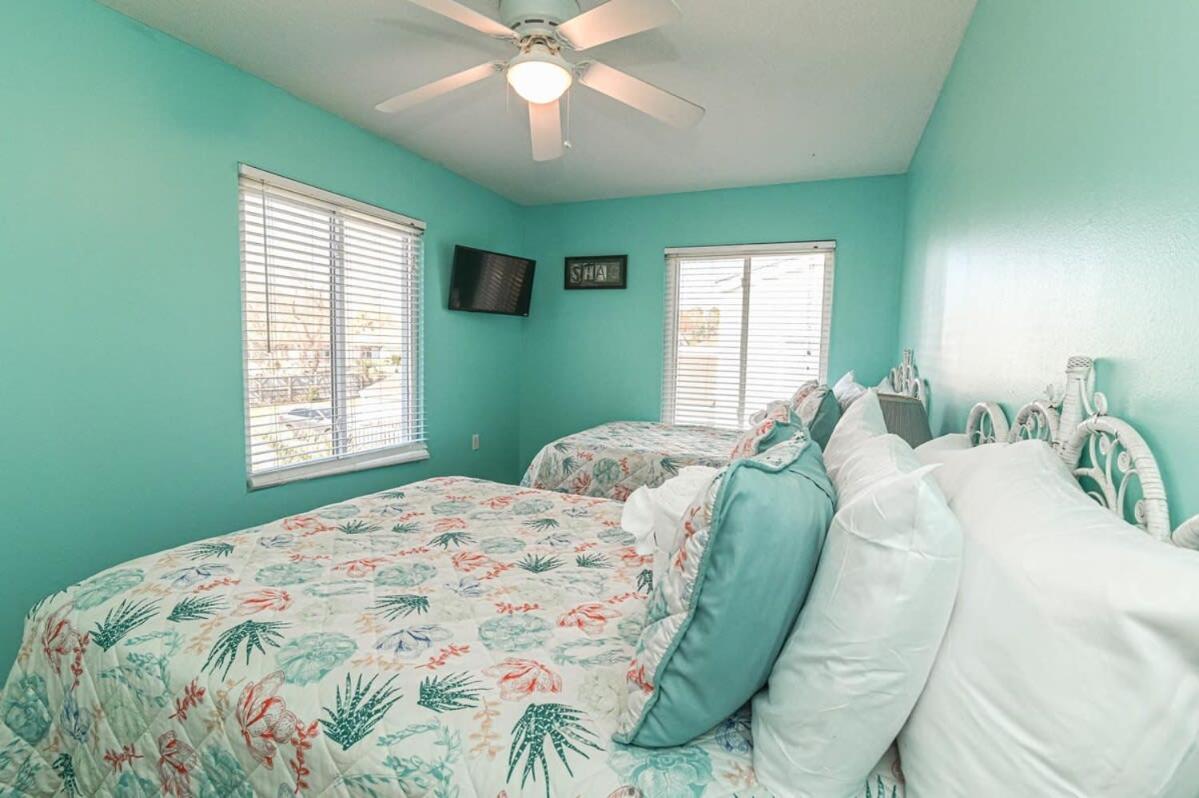 Holiday home Island Breeze W Pool